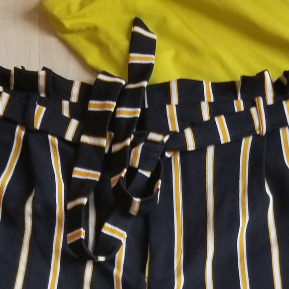Paperbag Crop Pant Black Yellow Stripe Self Tie - Picture 9 of 9